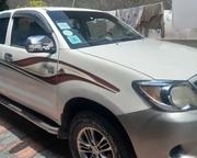 Toyota Hilux 2006 White for sale