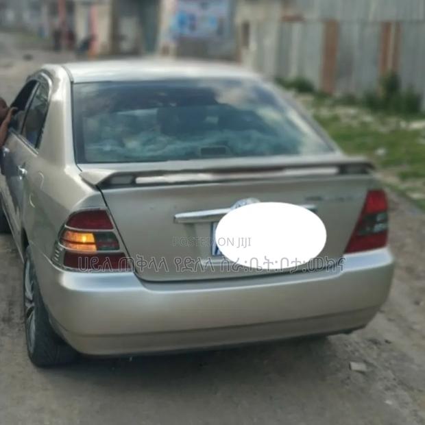 Toyota Corolla 2003 Gold
