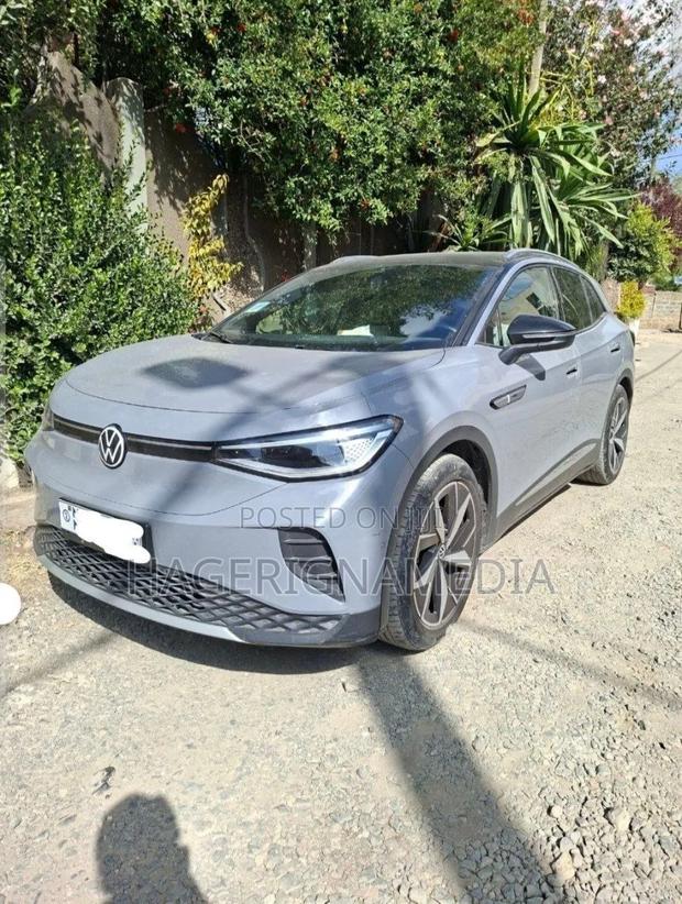 Volkswagen ID.4 2023 Silver