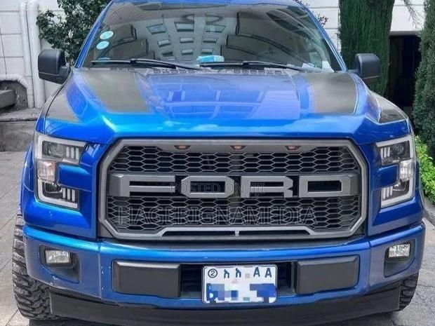 Ford F-150 2018 Blue