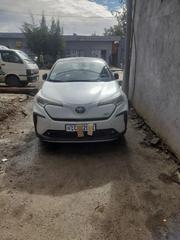 Toyota C-HR 2023 White for sale