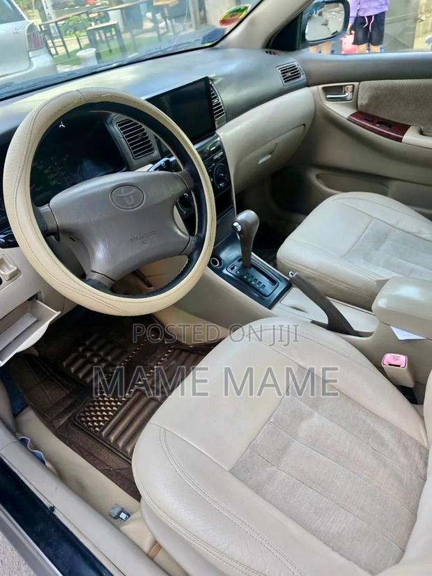 Toyota Corolla 2006 Silver