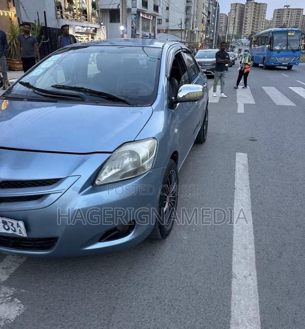 Toyota Yaris 2008 Silver