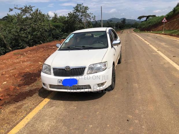 Toyota Corolla 2007 White