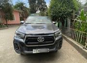Toyota Hilux 2018 Gray for sale