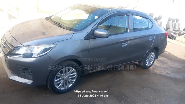 Mitsubishi Attrage 2021 Gray