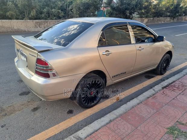 Toyota Corolla 2003 Gold