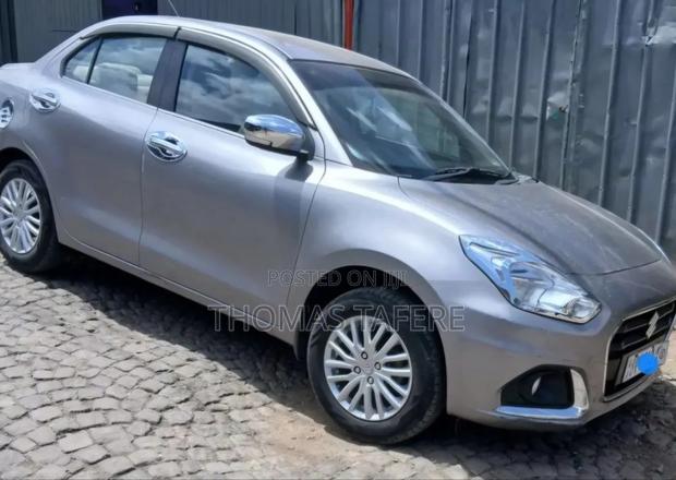 Suzuki Dzire 2023 Silver
