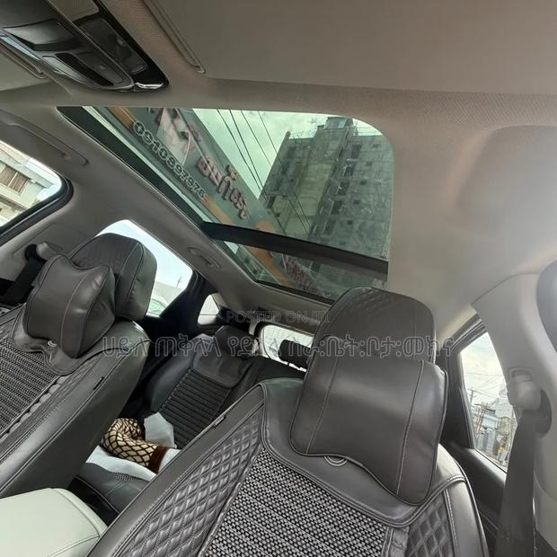 Hyundai Tucson 2021 Beige