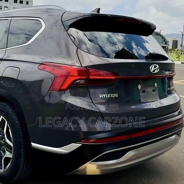 Hyundai Santa Fe 2023 Gray