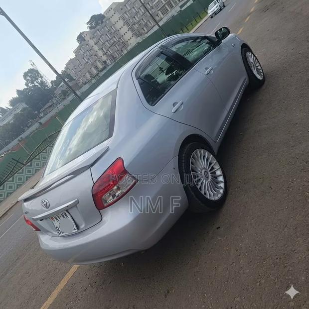 Toyota Yaris 1.0 VVT-i 2008 Silver