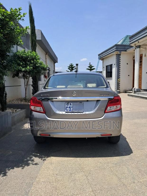 Suzuki Dzire 2022 Gray