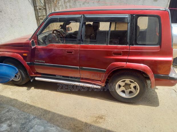 Suzuki Vitara 1992 Red