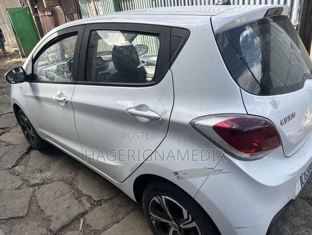 Changan BenBen E-Star 2023 White