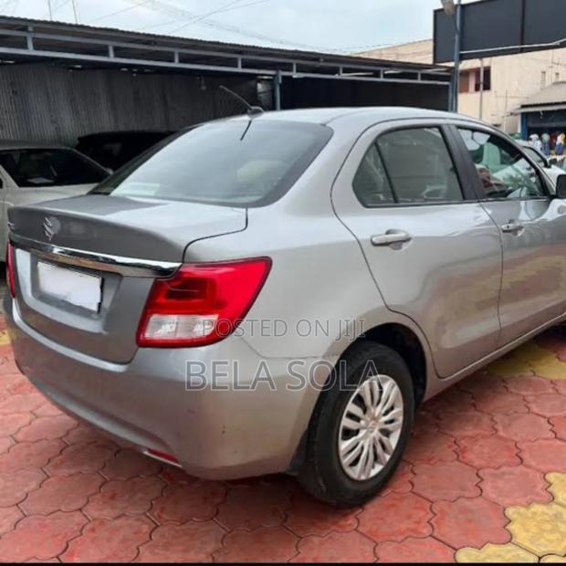 Suzuki Dzire 2021 Silver