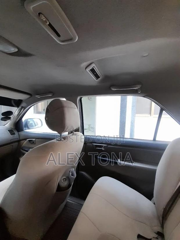 Toyota Fortuner 2013 White