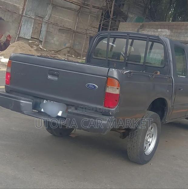 Ford Ranger 2001 Gray