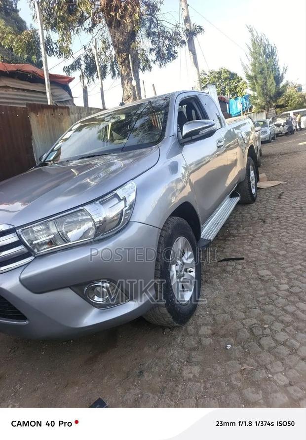Toyota Hilux Revo Single Cab Deisel 2.4 RWD 2017 Silver