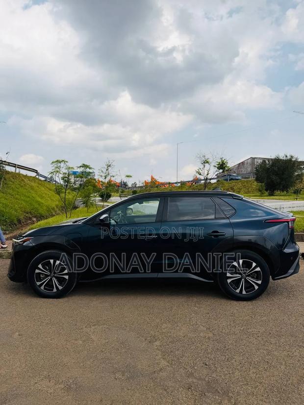 Toyota bZ4X 2023 Black