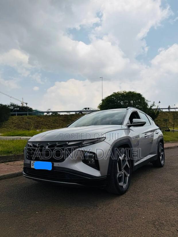 Hyundai Tucson 2021 Silver