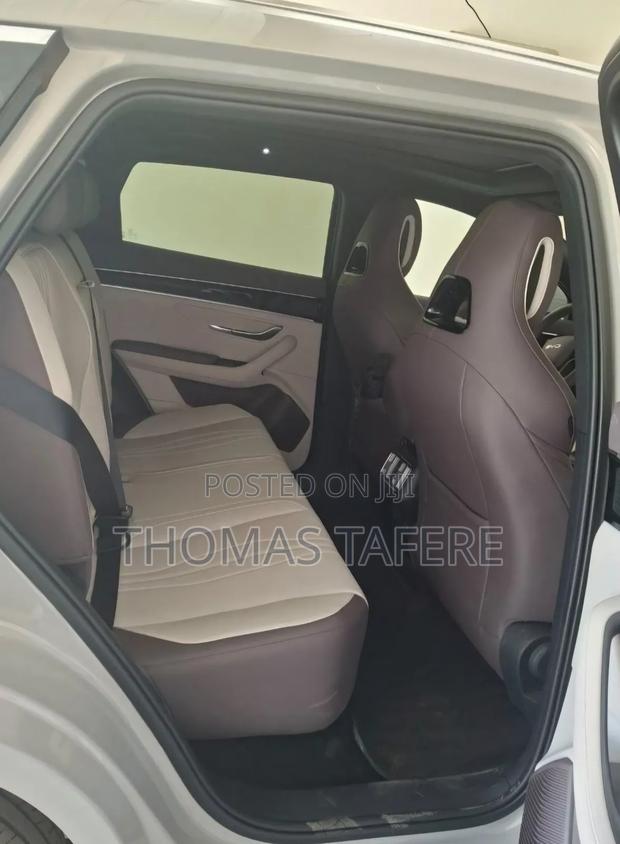 BYD Song Plus DM-i 2025