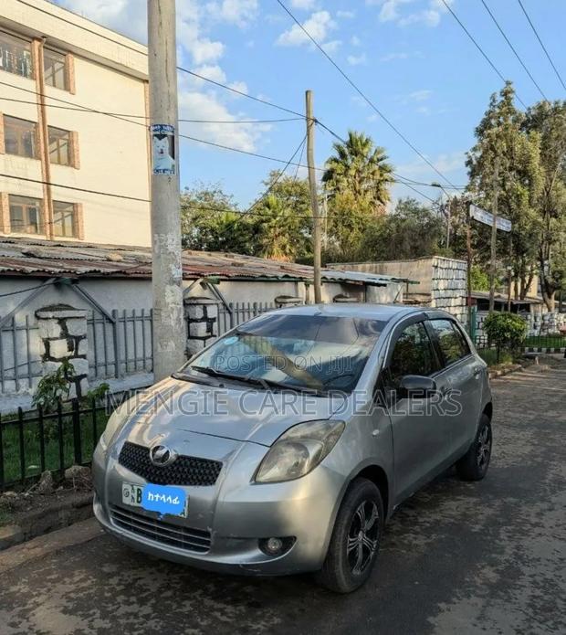 Toyota Yaris 2007 Silver
