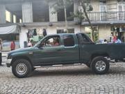 Toyota Hilux 2000 Green for sale