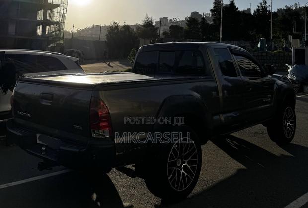 Toyota Tacoma Access Cab 2008 Gray