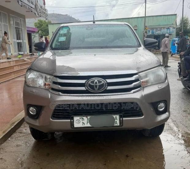 Toyota Hilux 2020