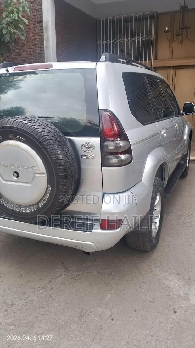 Toyota Land Cruiser Prado 2006 Silver