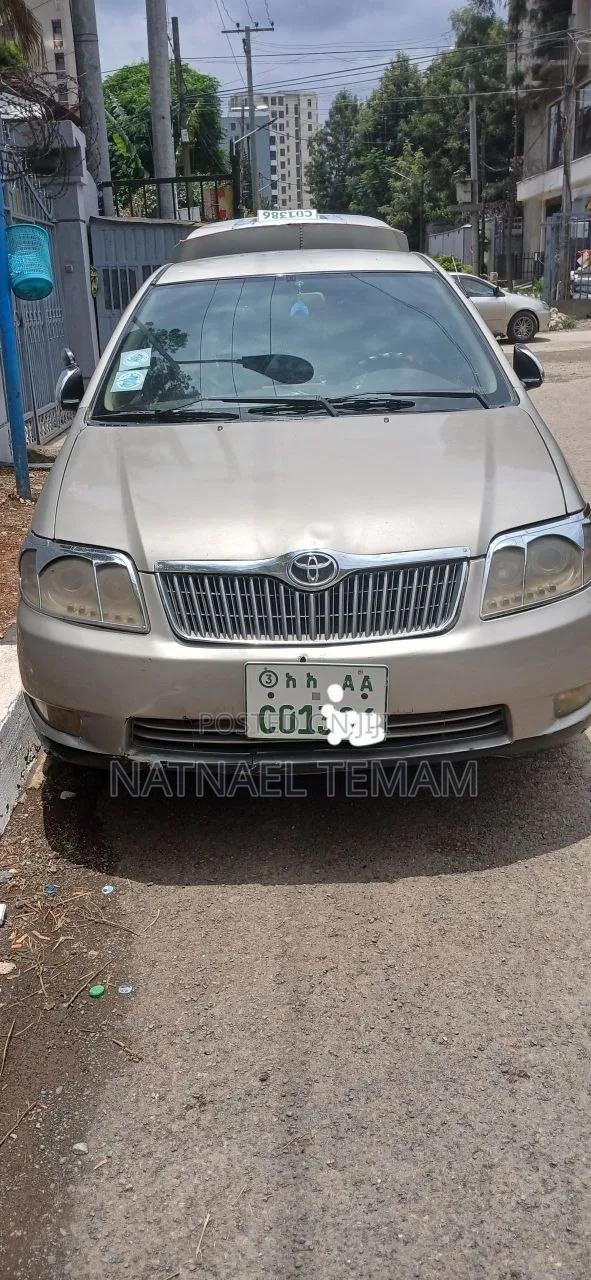 Toyota Corolla 2005 Brown