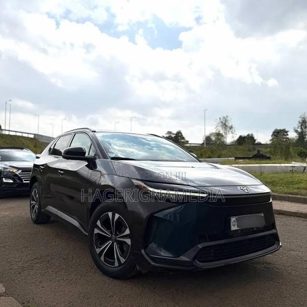 Toyota bZ4X 2024 Black