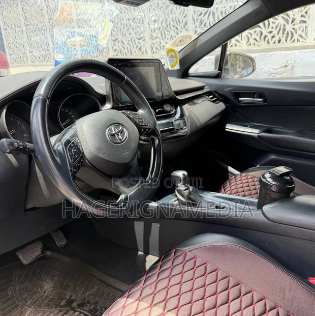 Toyota C-HR 2019 White