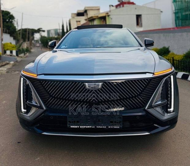 Cadillac Lyriq 2023 Gray