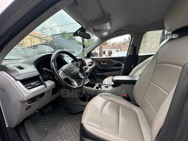 GMC Terrain 2020 Gray