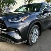 Toyota Highlander 2023 Black for sale