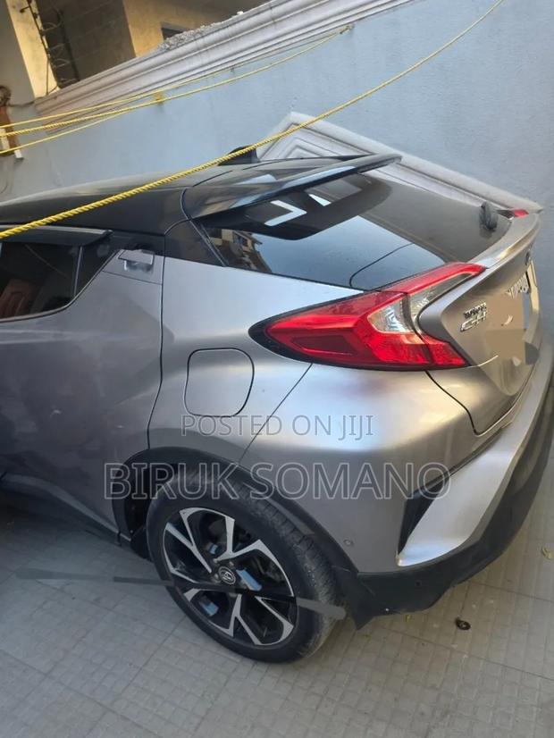 Toyota C-HR 2020 Silver