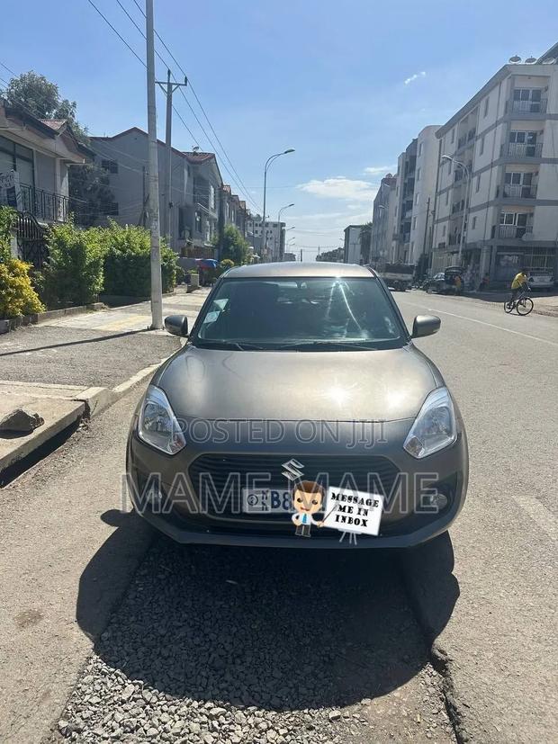 Suzuki Swift 2021 Gray