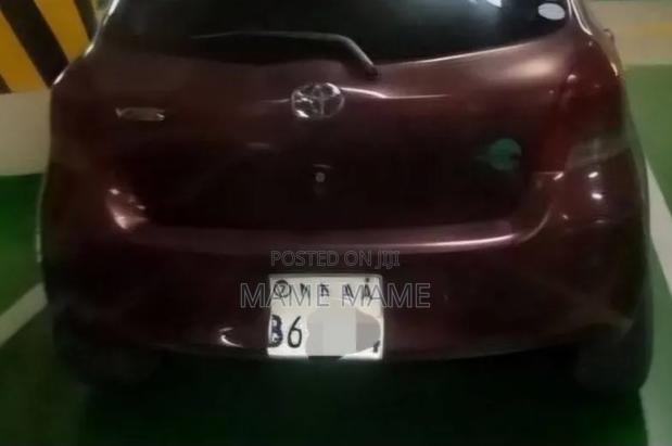 Toyota Yaris 2010 Red