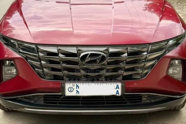 Hyundai Tucson 2022 Red