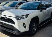 Toyota RAV4 2022 White for sale