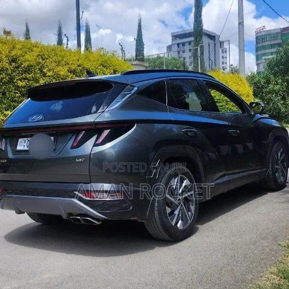Hyundai Tucson 2022 Gray