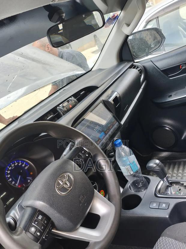 Toyota Hilux 2018