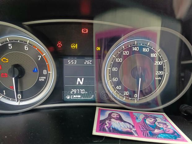 Suzuki Dzire 2023 Gray