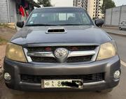 Toyota Hilux 2007 Gray for sale