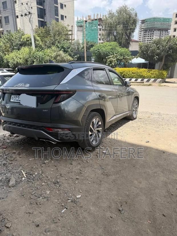 Hyundai Tucson 2022 Gray