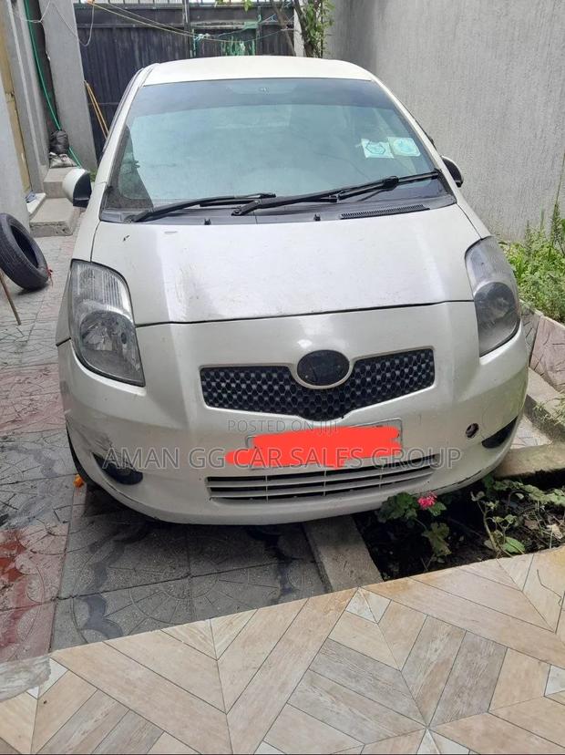 Toyota Yaris 2007 White
