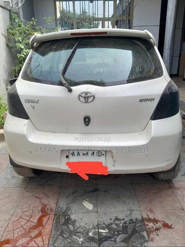 Toyota Yaris 2007 White