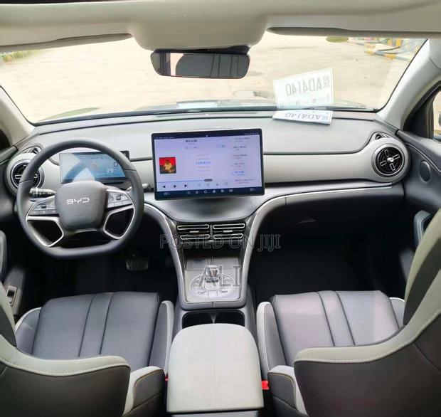 New BYD Seal DM-i 2025 Gray