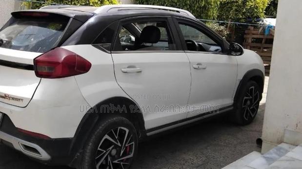 Chery Tiggo 2 2022 Ivory